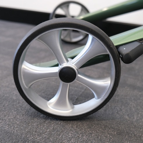 Mio Carbon Rollator - Image 4